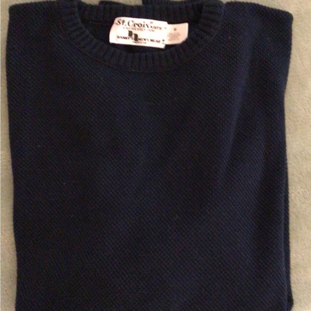 St. Croix MENS knit sweater. Size M